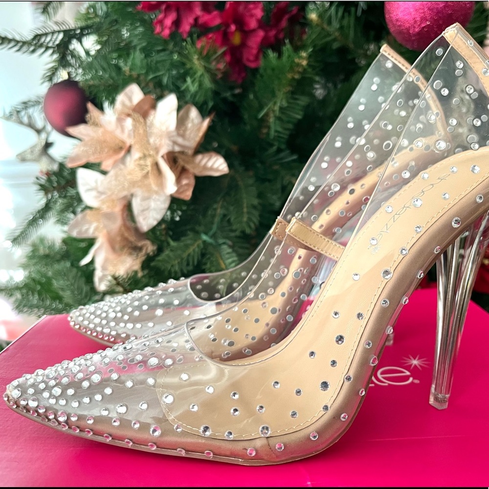Brand new/never been worn - Clear Embellished Pointed Toe Pump